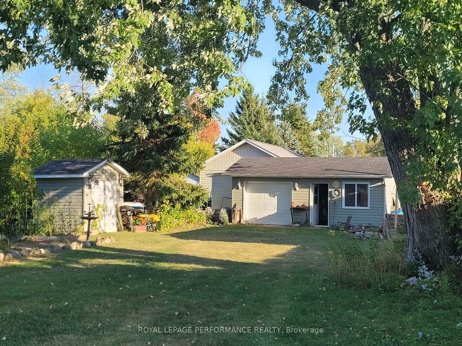 Photo 32 of 975 Queen Street, Champlain, L'Orignal — HOMEH