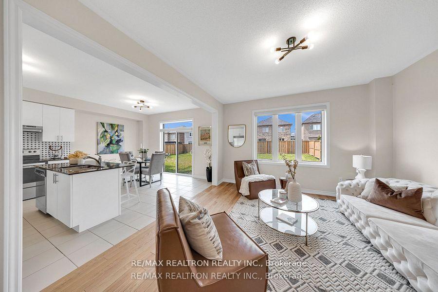 Photo 3 of 62 Northhill Avenue, Cavan Monaghan, Cavan Twp — HOMEH