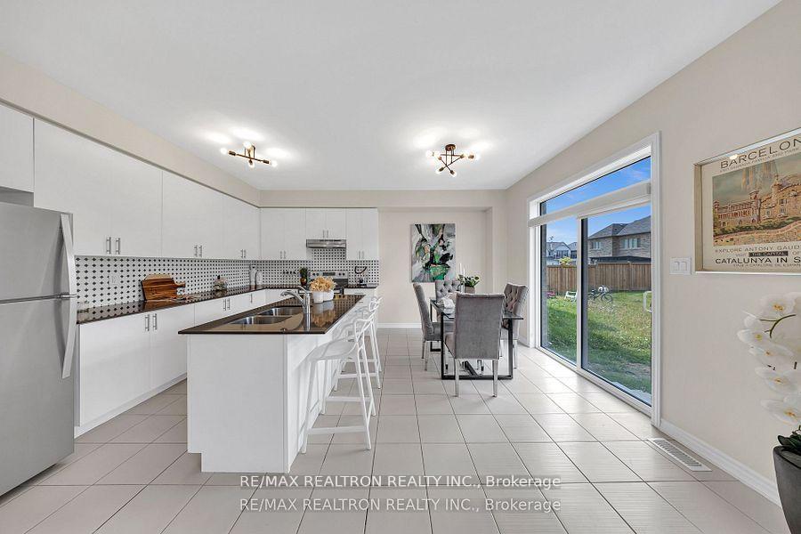 Photo 9 of 62 Northhill Avenue, Cavan Monaghan, Cavan Twp — HOMEH