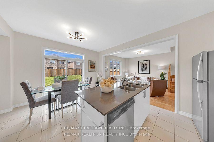 Photo 14 of 62 Northhill Avenue, Cavan Monaghan, Cavan Twp — HOMEH
