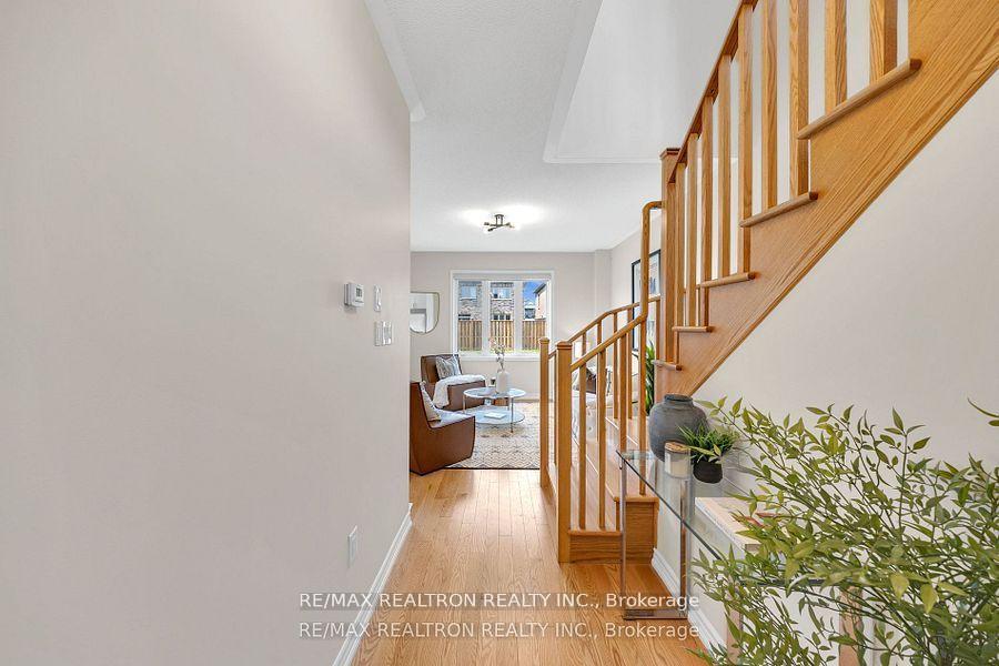 Photo 10 of 62 Northhill Avenue, Cavan Monaghan, Cavan Twp — HOMEH