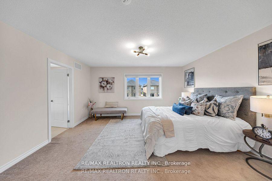 Photo 12 of 62 Northhill Avenue, Cavan Monaghan, Cavan Twp — HOMEH