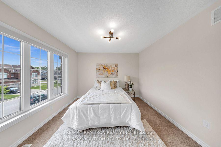 Photo 23 of 62 Northhill Avenue, Cavan Monaghan, Cavan Twp — HOMEH