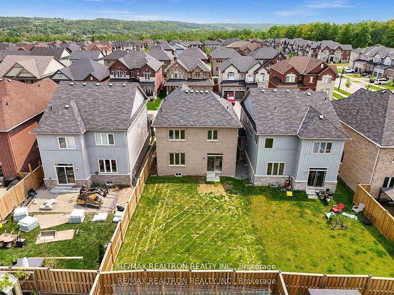 Photo 32 of 62 Northhill Avenue, Cavan Monaghan, Cavan Twp — HOMEH