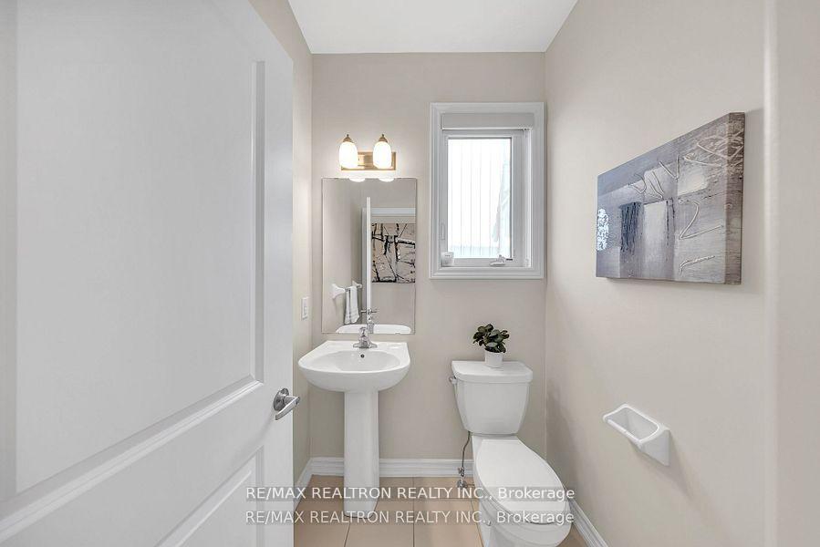 Photo 38 of 62 Northhill Avenue, Cavan Monaghan, Cavan Twp — HOMEH
