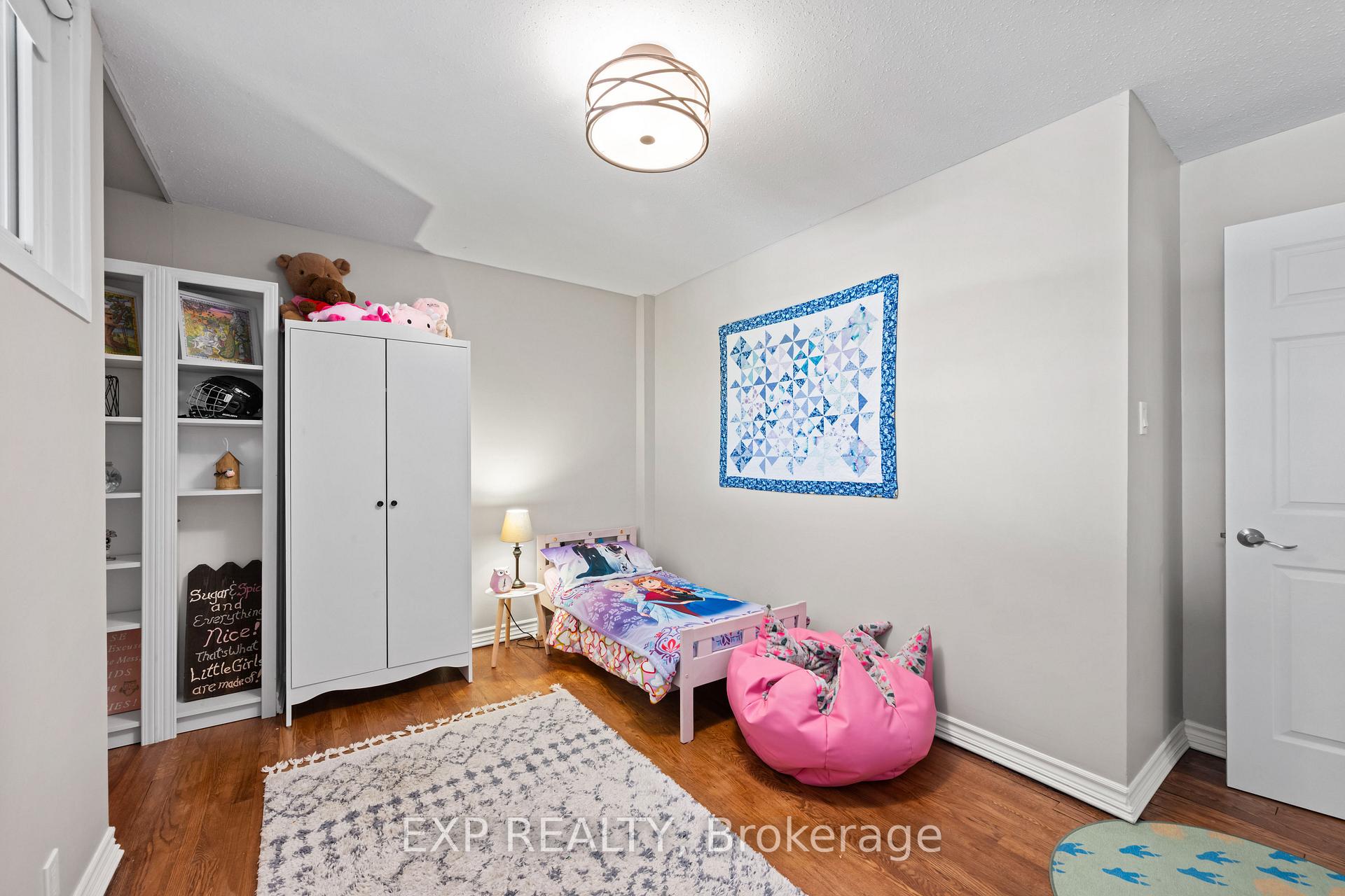 Photo 7 of 26 Leeming Drive, Ottawa, Crystal Beach — HOMEH