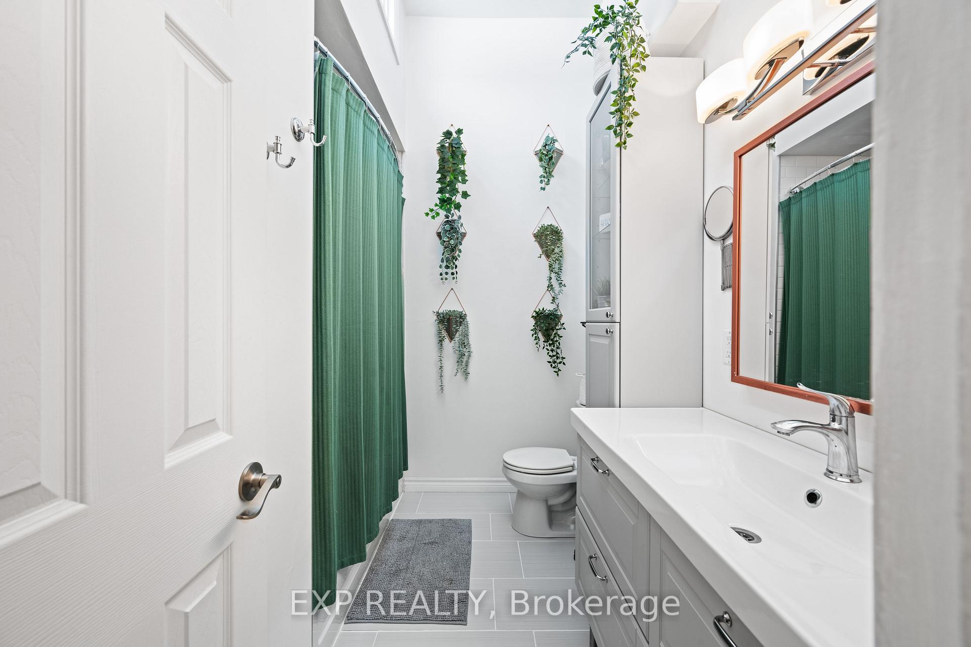 Photo 8 of 26 Leeming Drive, Ottawa, Crystal Beach — HOMEH