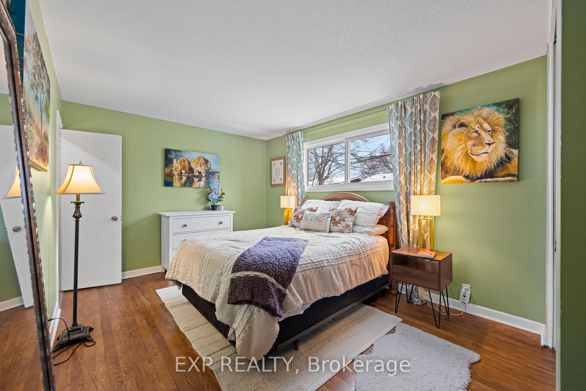 Photo 10 of 26 Leeming Drive, Ottawa, Crystal Beach — HOMEH