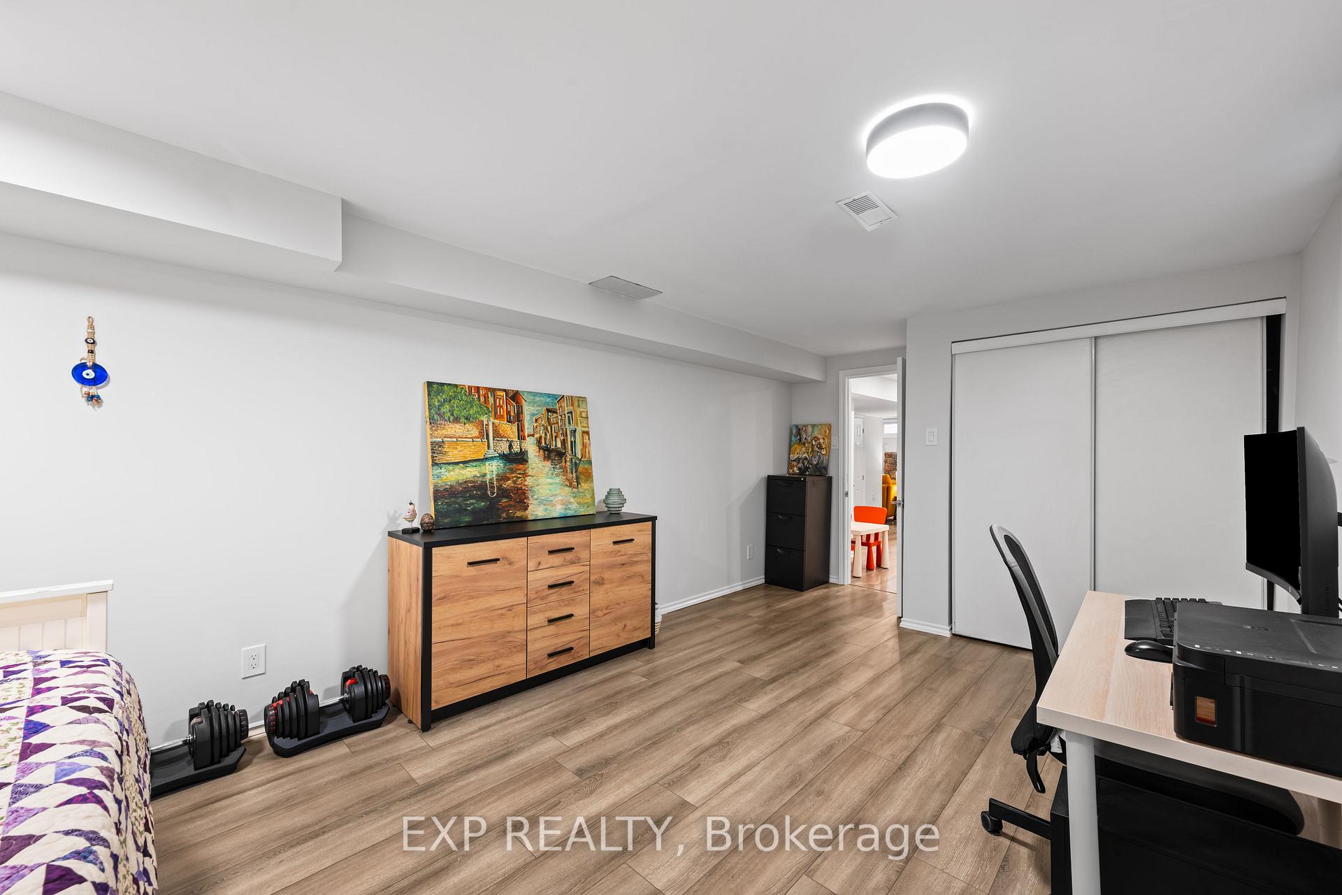 Photo 33 of 26 Leeming Drive, Ottawa, Crystal Beach — HOMEH