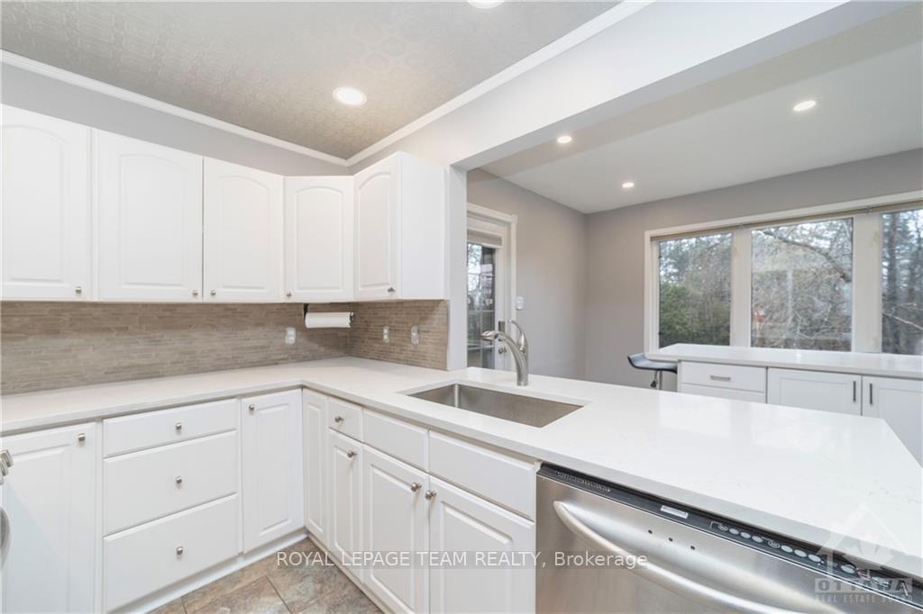 Photo 9 of 1080 Perth Road, Beckwith, Beckwith Twp — HOMEH