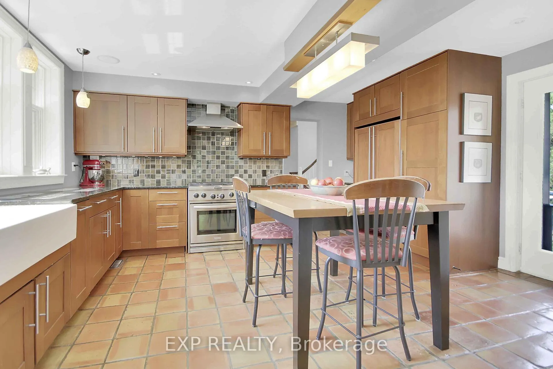 Photo 12 of 3554 Vaughan Side Road, Ottawa, Huntley Ward (North West) — HOMEH