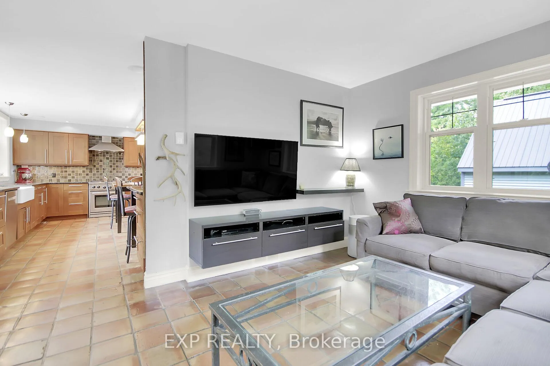 Photo 15 of 3554 Vaughan Side Road, Ottawa, Huntley Ward (North West) — HOMEH