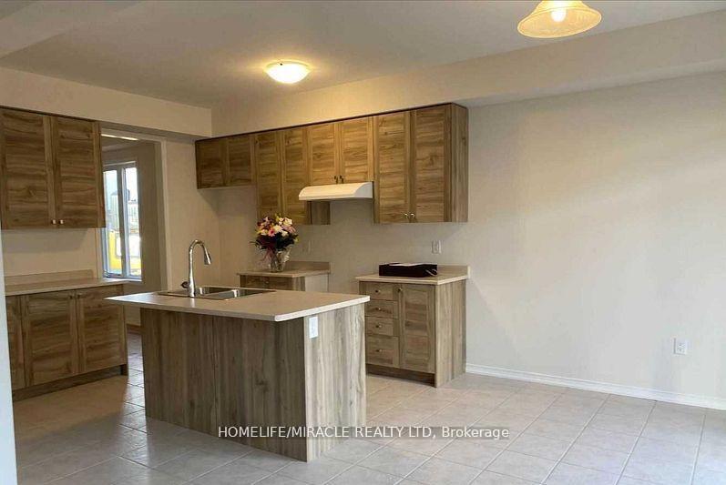 Photo 7 of 147 Longboat Run W, Brantford, Empire South — HOMEH