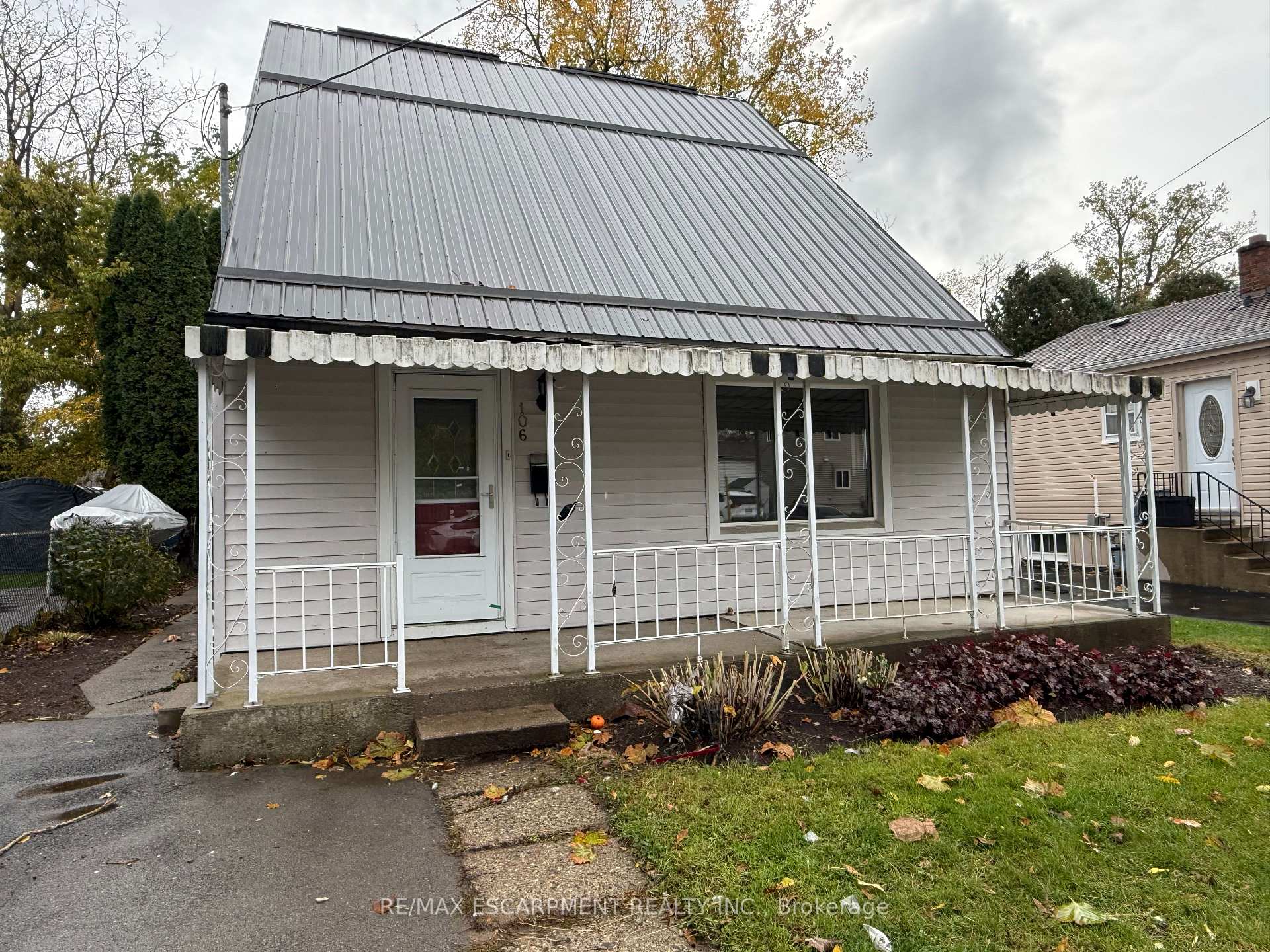 Photo 1 of 106 Aberdeen Avenue, Brantford — HOMEH