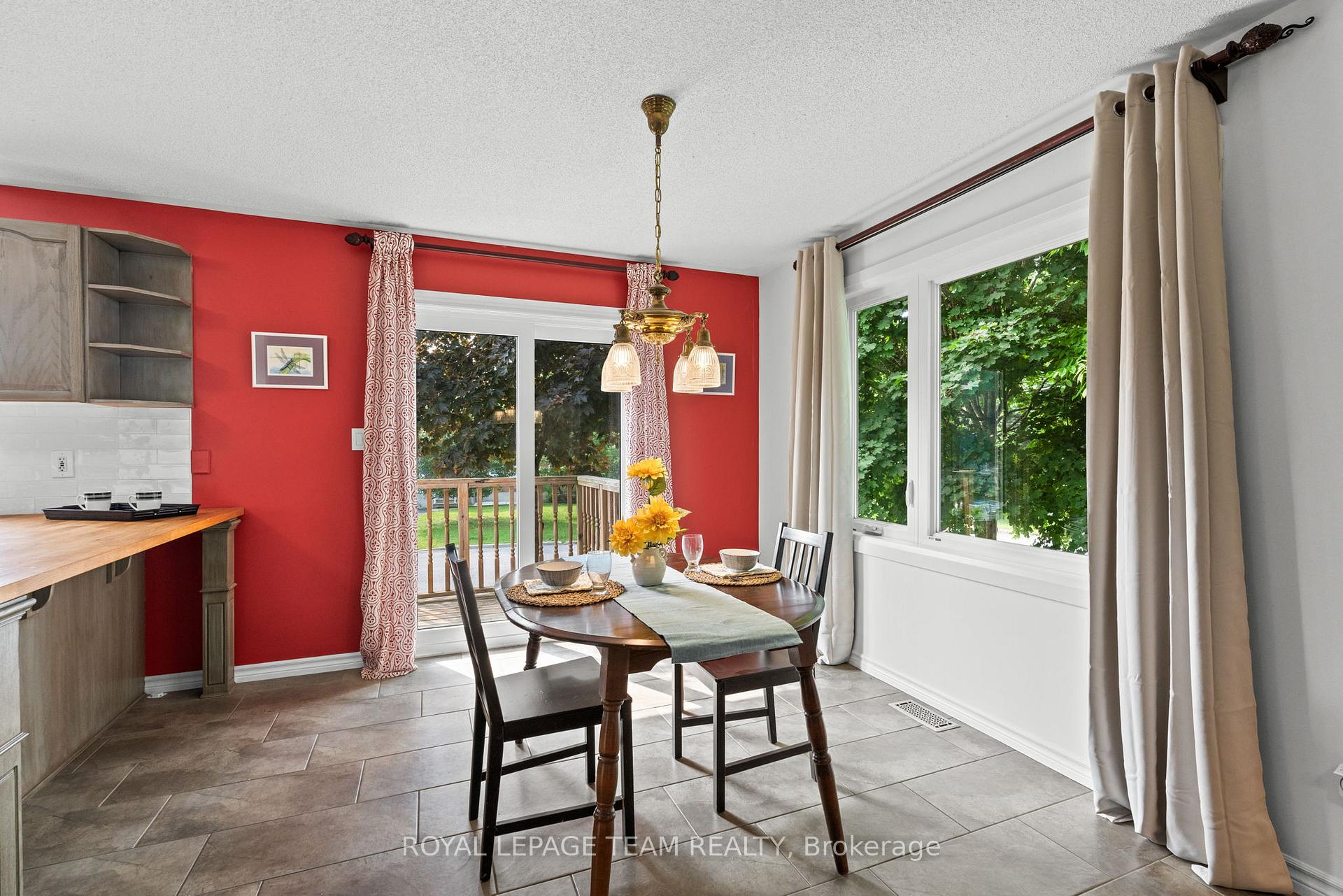 Photo 17 of 105 Campbell Street, Carleton Place — HOMEH