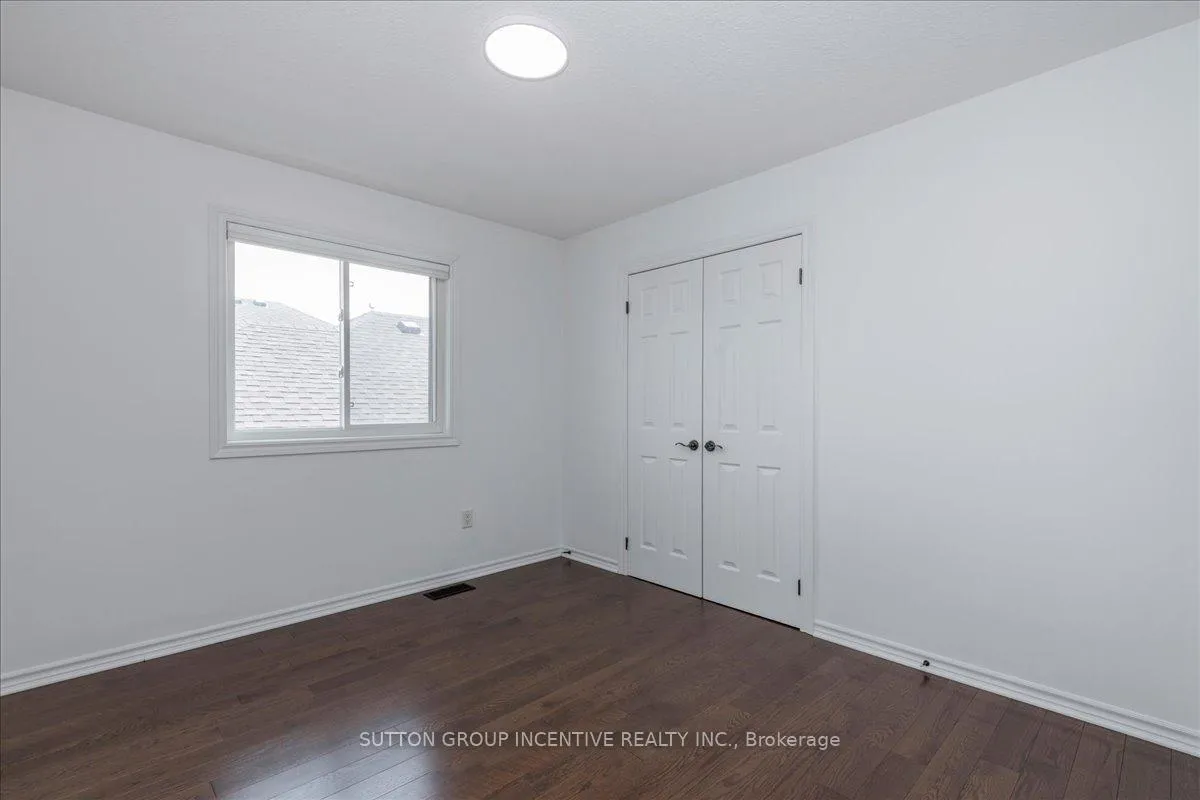 Photo 25 of 169 Birkhall Place, Barrie, Innis-Shore — HOMEH