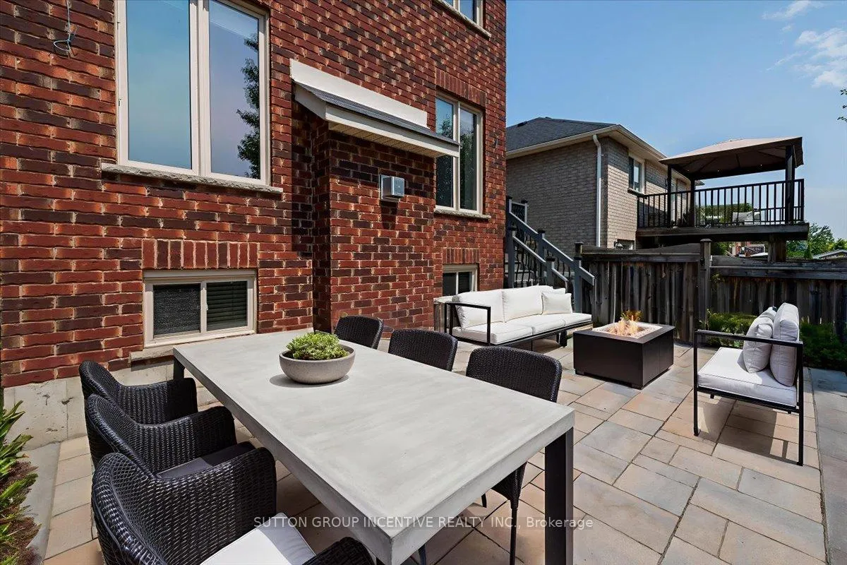Photo 30 of 169 Birkhall Place, Barrie, Innis-Shore — HOMEH