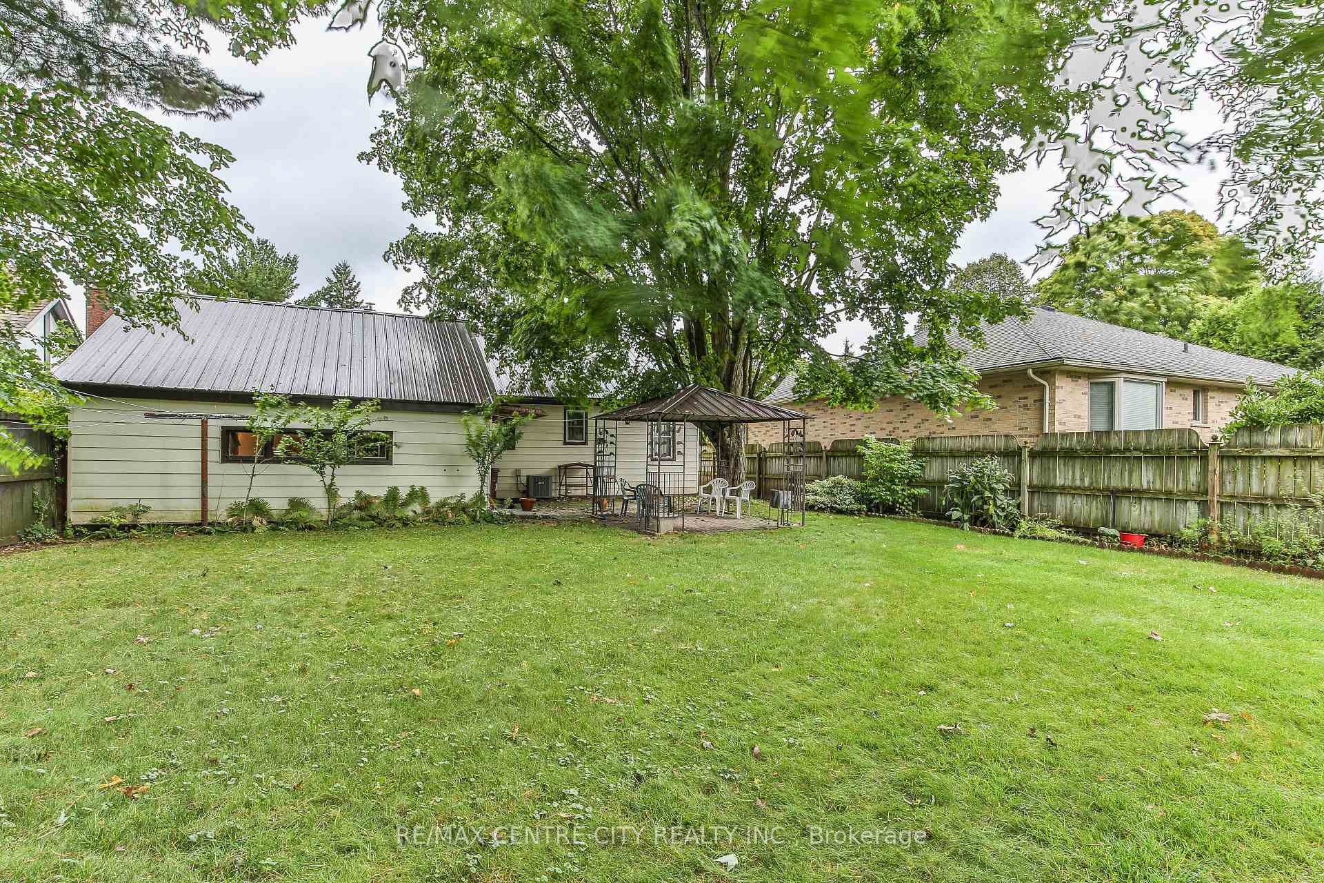 Photo 17 of 121 St Andrew Street, Aylmer — HOMEH