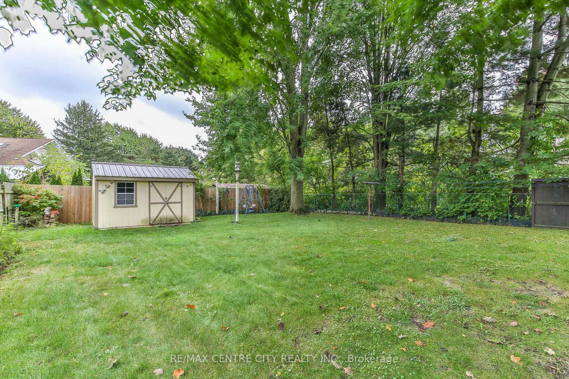 Photo 20 of 121 St Andrew Street, Aylmer — HOMEH