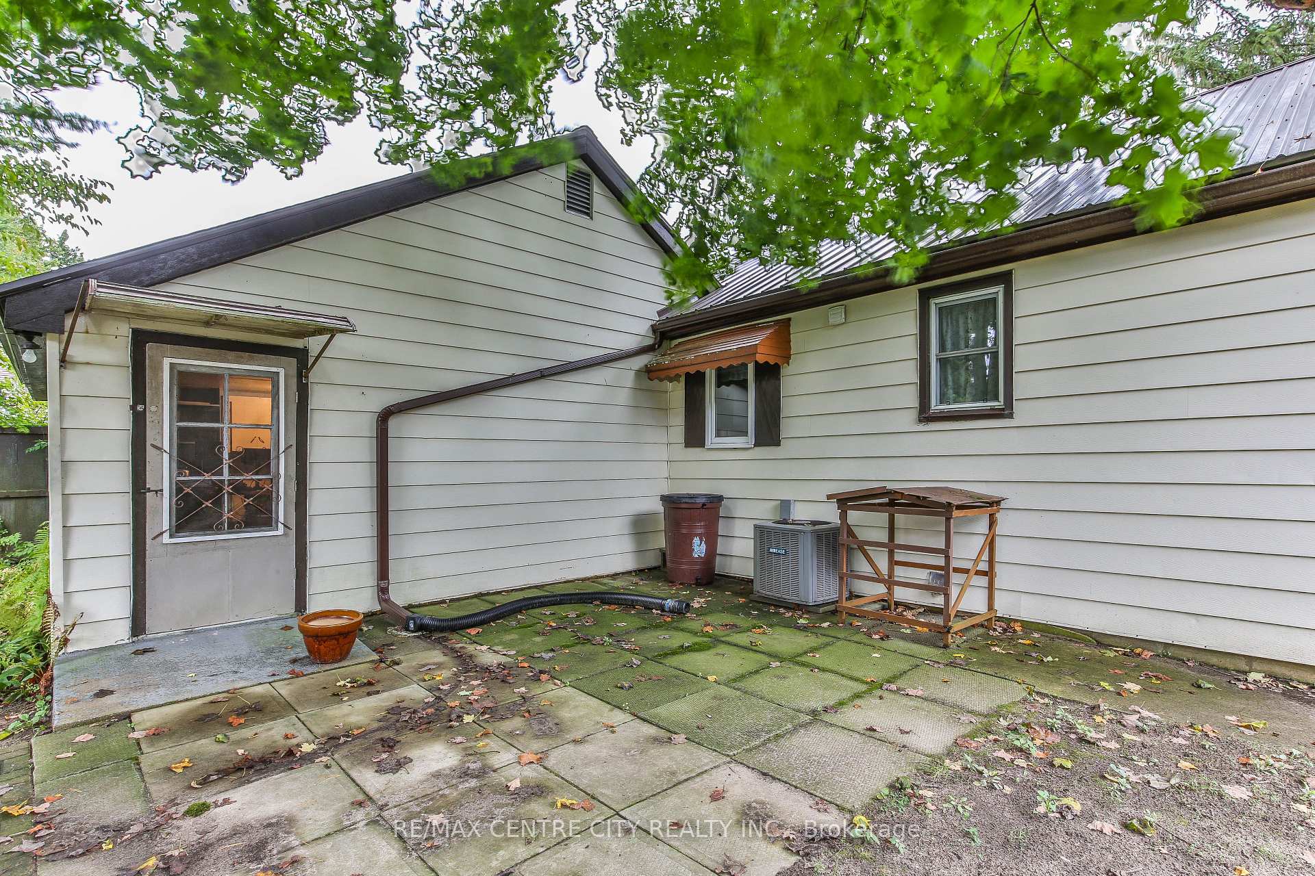 Photo 24 of 121 St Andrew Street, Aylmer — HOMEH