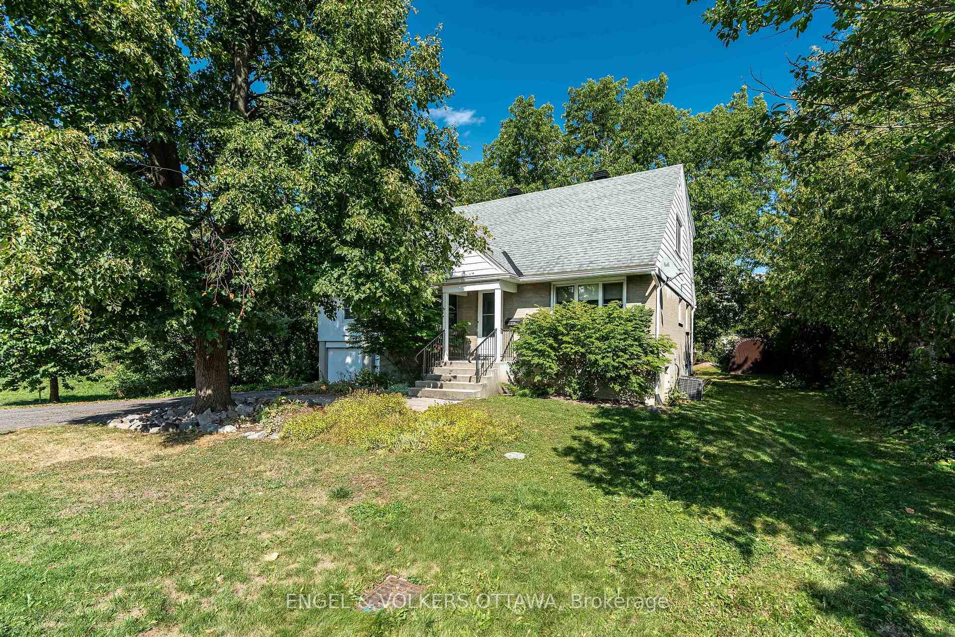 Photo 5 of 23 Trillium Avenue, Ottawa, City View/Skyline/Fisher Heights/Parkwood Hills — HOMEH