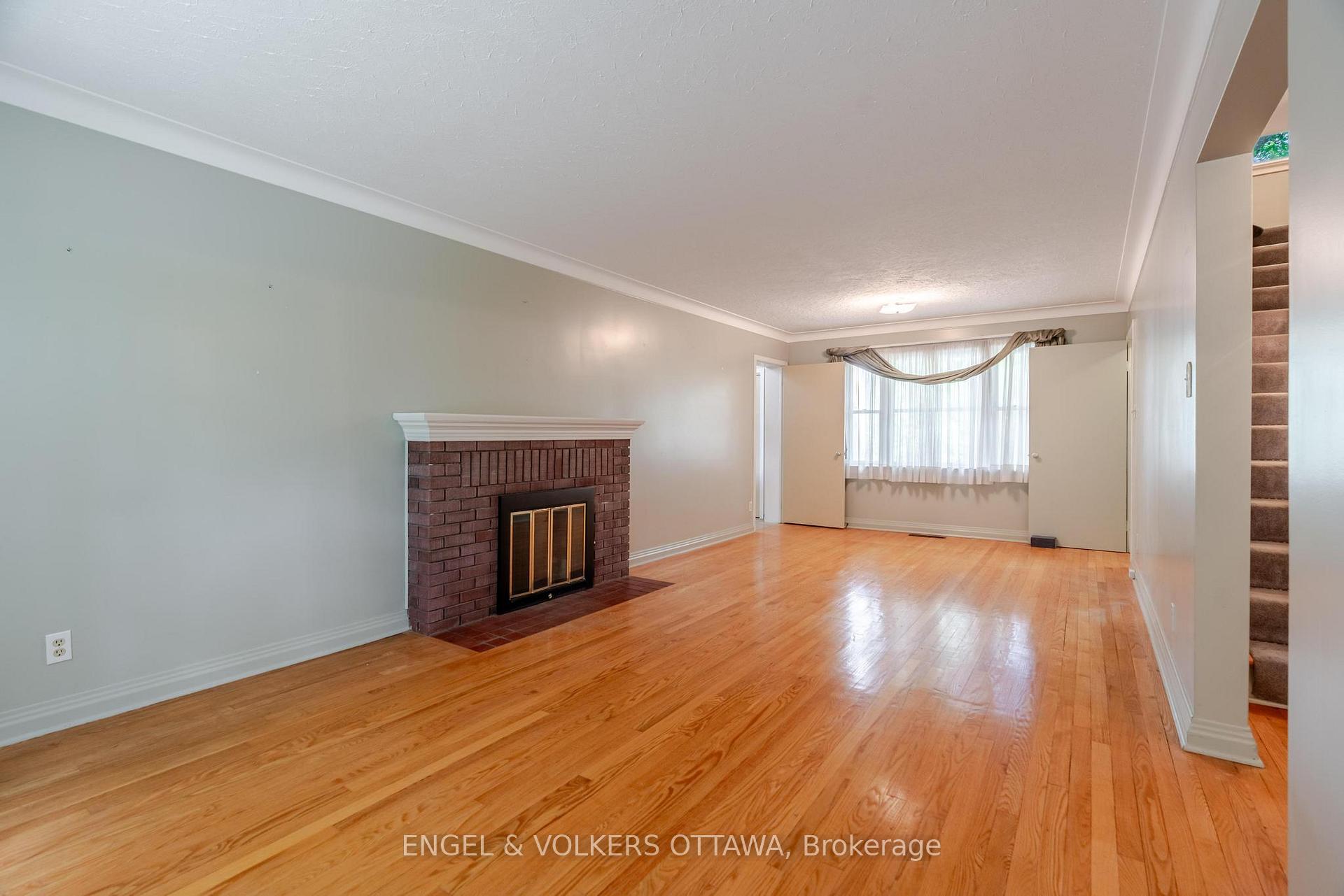 Photo 27 of 23 Trillium Avenue, Ottawa, City View/Skyline/Fisher Heights/Parkwood Hills — HOMEH