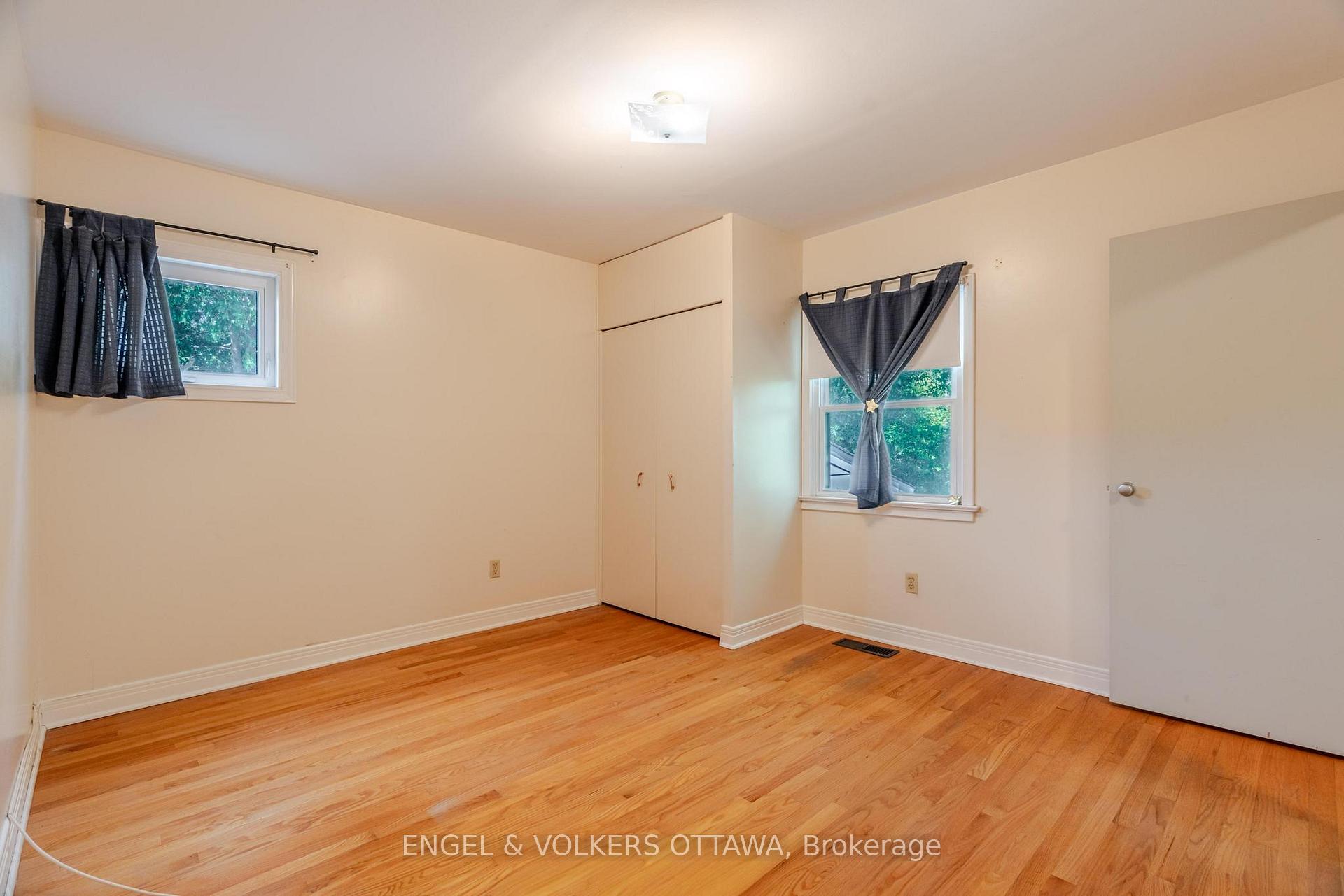 Photo 16 of 23 Trillium Avenue, Ottawa, City View/Skyline/Fisher Heights/Parkwood Hills — HOMEH