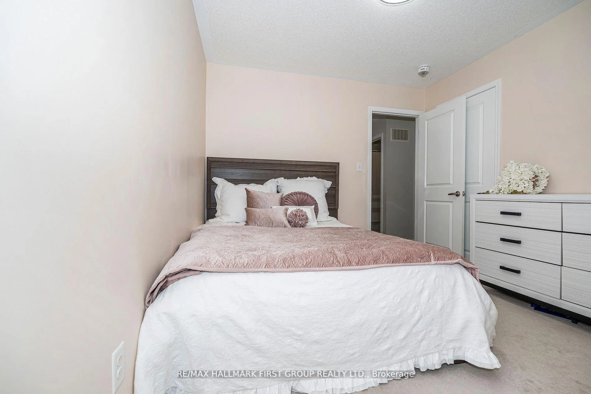 Photo 38 of 11 Graywardine Lane, Ajax, Northeast Ajax — HOMEH