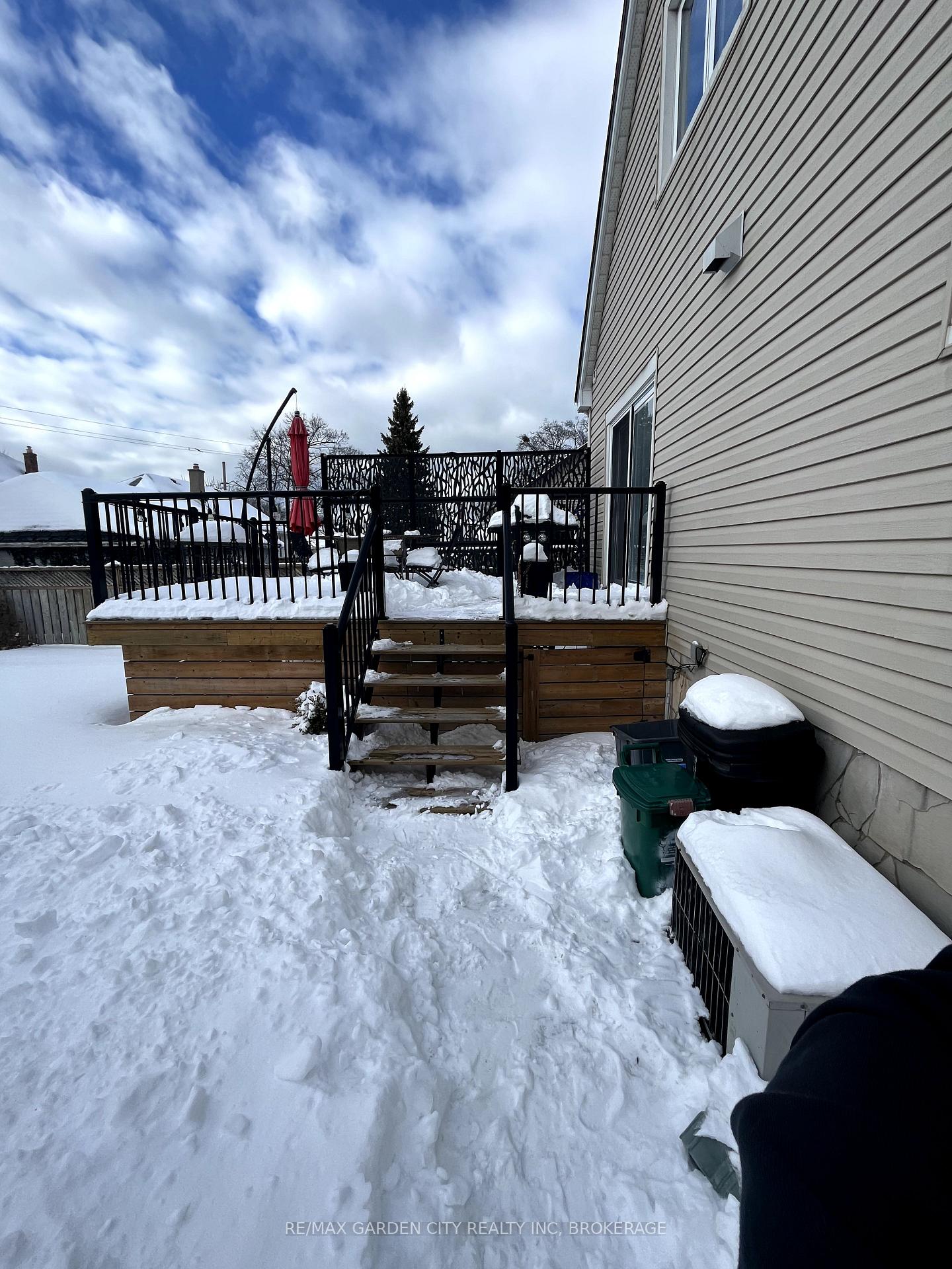Photo 15 of Unit (LOWER APT.), 2 Eden Drive, St. Catharines, Downtown — HOMEH