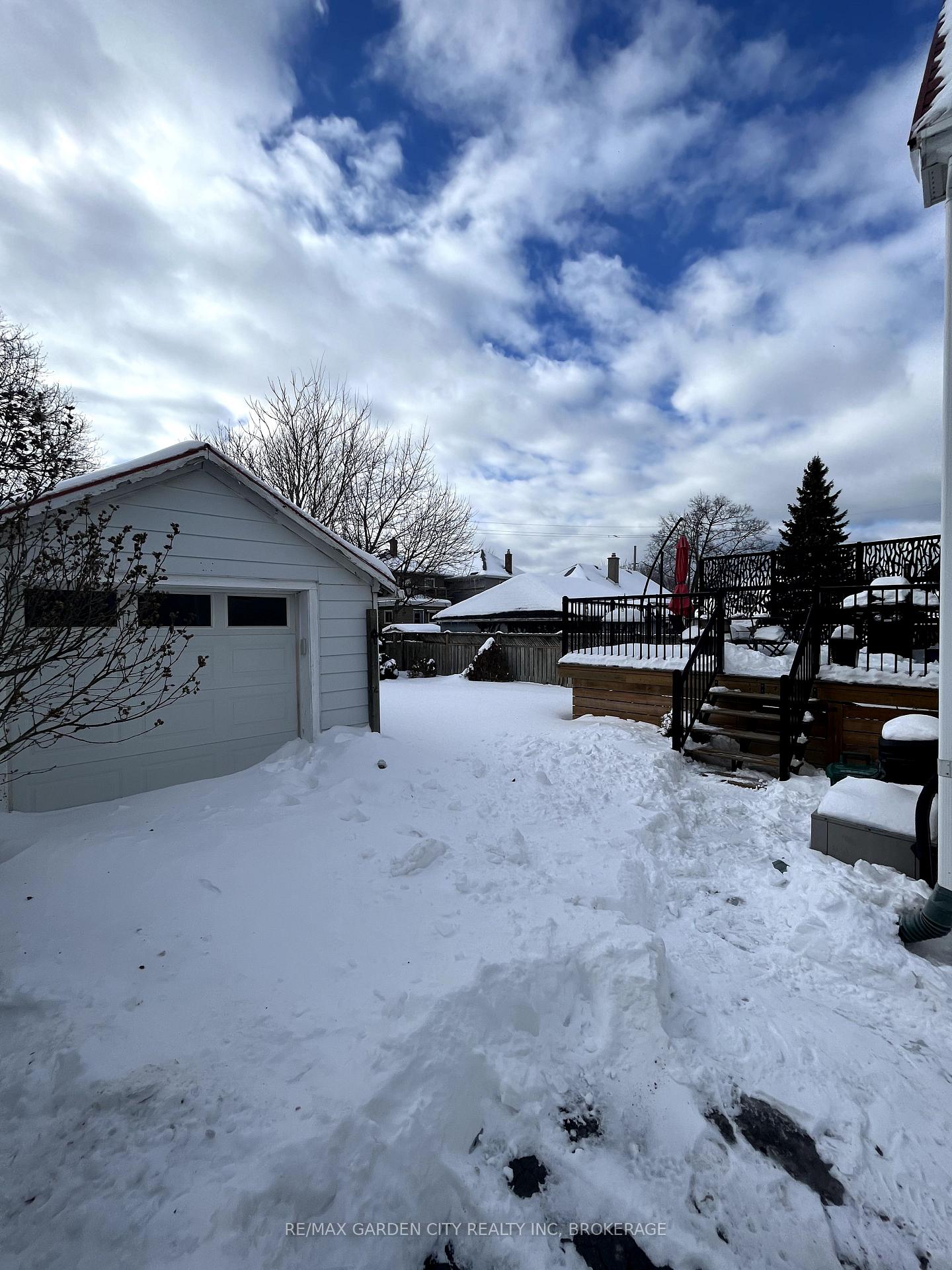 Photo 16 of Unit (LOWER APT.), 2 Eden Drive, St. Catharines, Downtown — HOMEH