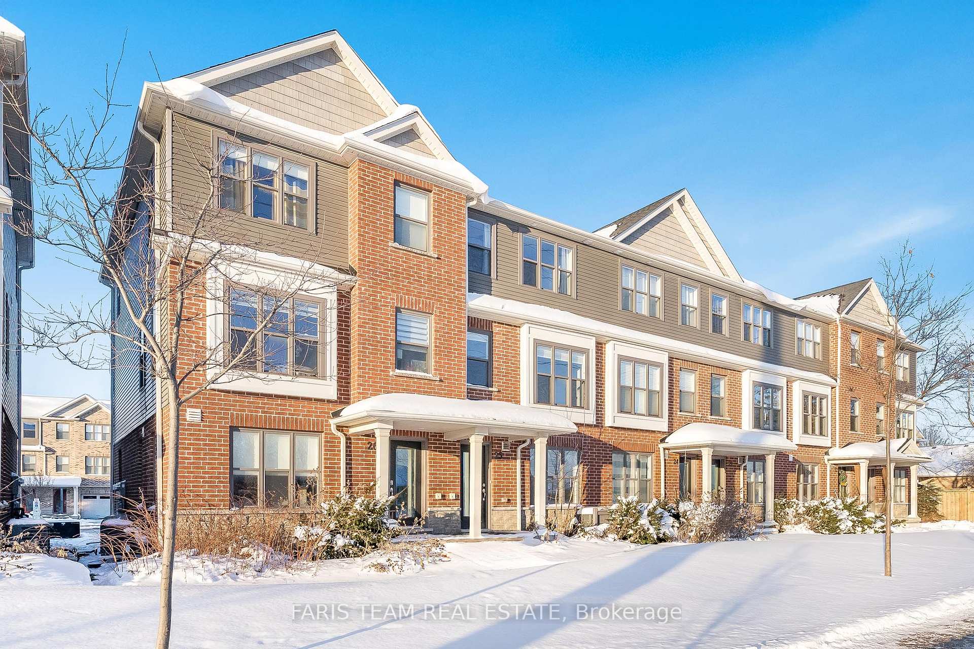 Front of Unit 25, 1 Leggott Avenue