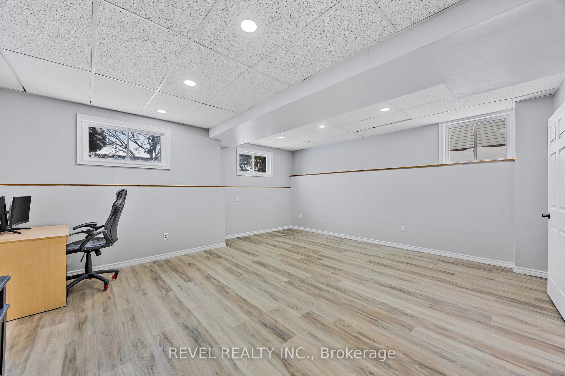 Photo 25 of 12 Ward Drive, Barrie, Painswick North — HOMEH