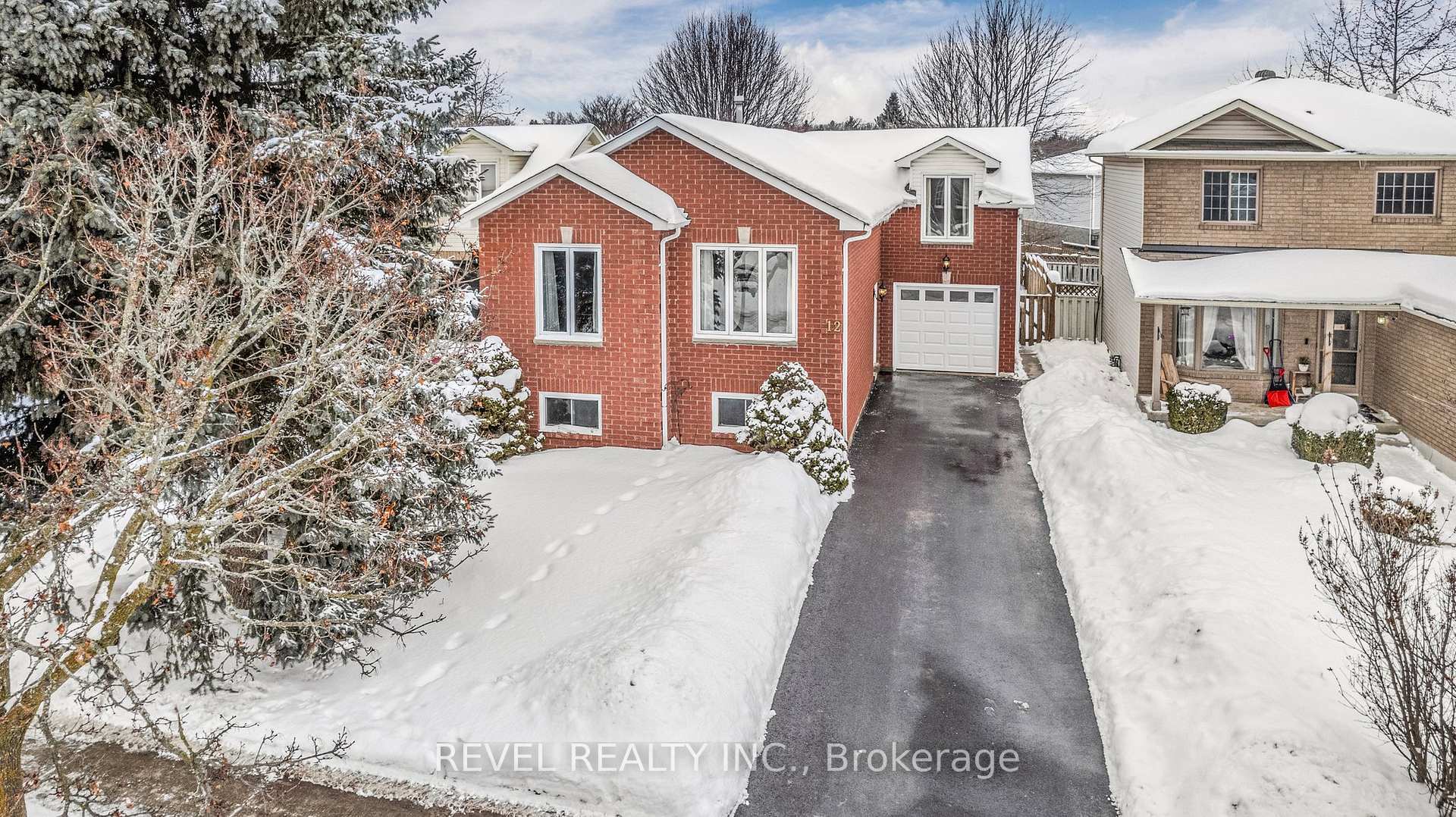 Photo 33 of 12 Ward Drive, Barrie, Painswick North — HOMEH