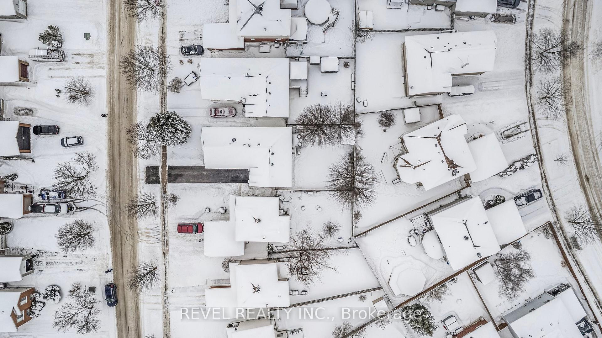 Photo 36 of 12 Ward Drive, Barrie, Painswick North — HOMEH