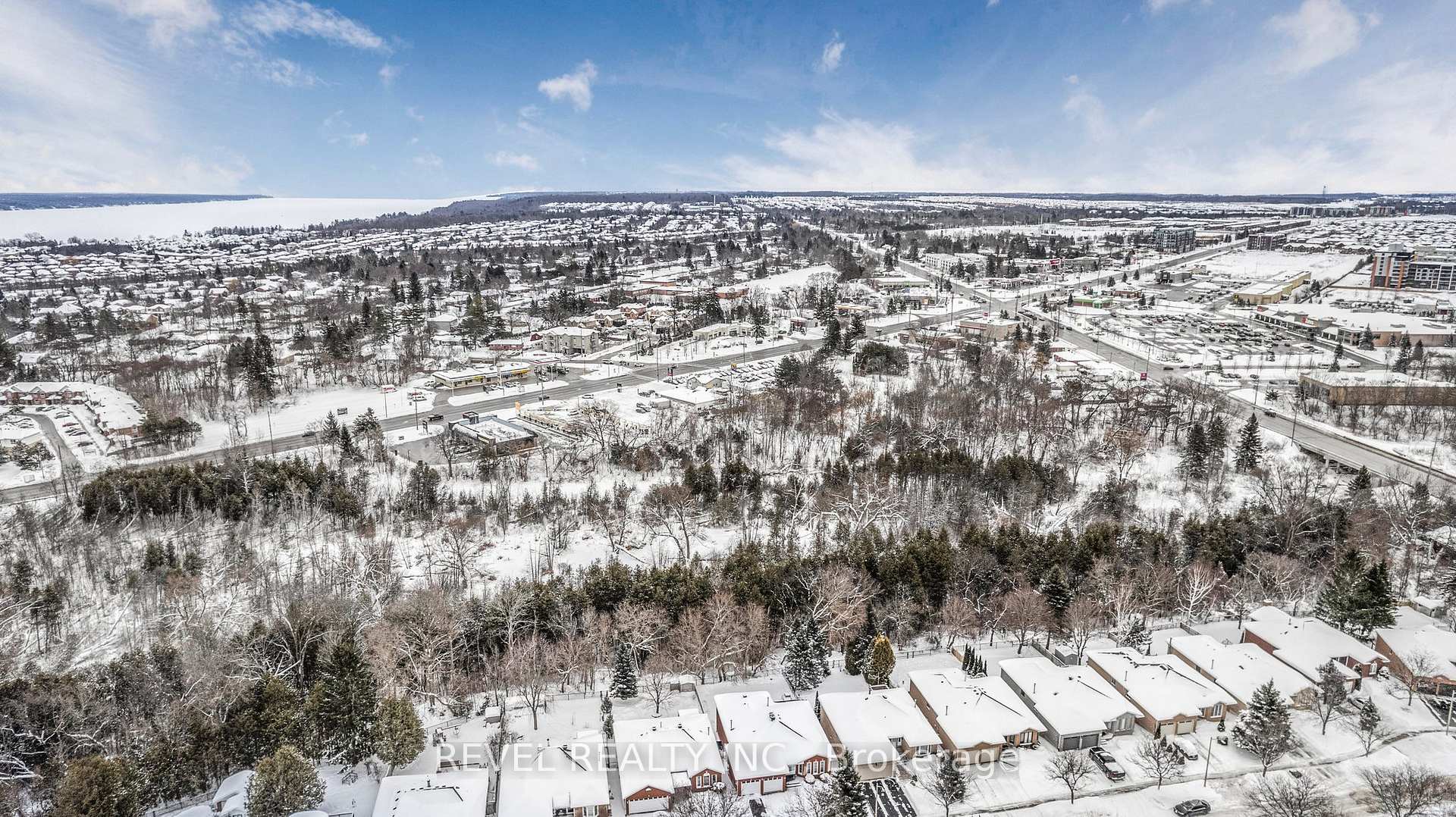 Photo 38 of 12 Ward Drive, Barrie, Painswick North — HOMEH