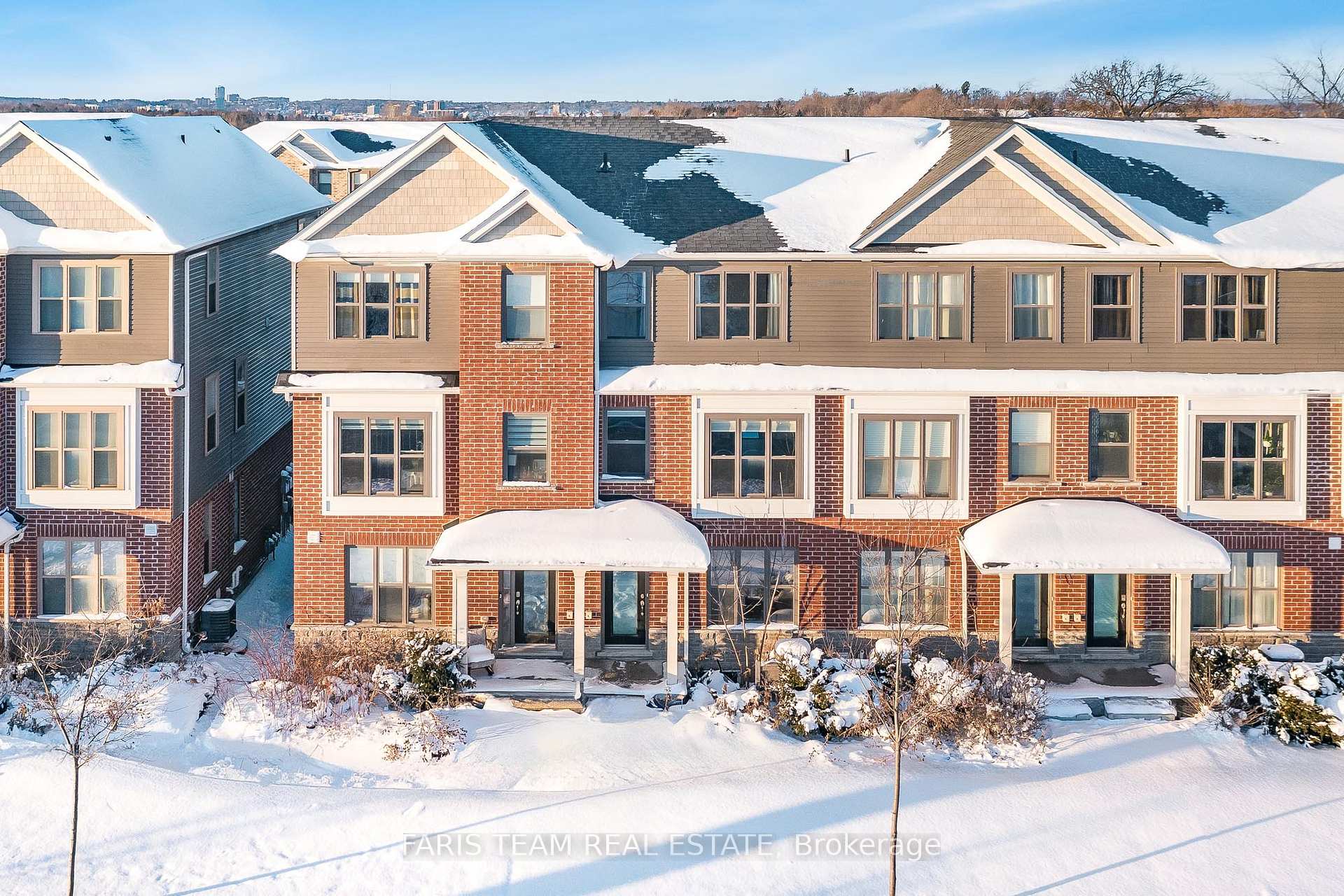 Front of Unit 25, 1 Leggott Avenue