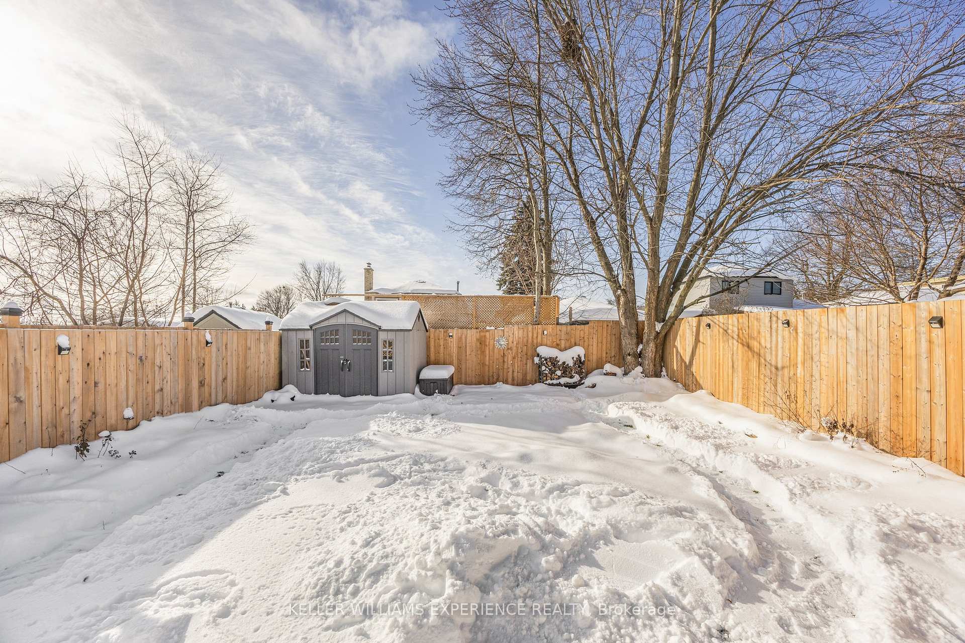 Photo 24 of 24 Shaw Crescent, Barrie, Letitia Heights — HOMEH