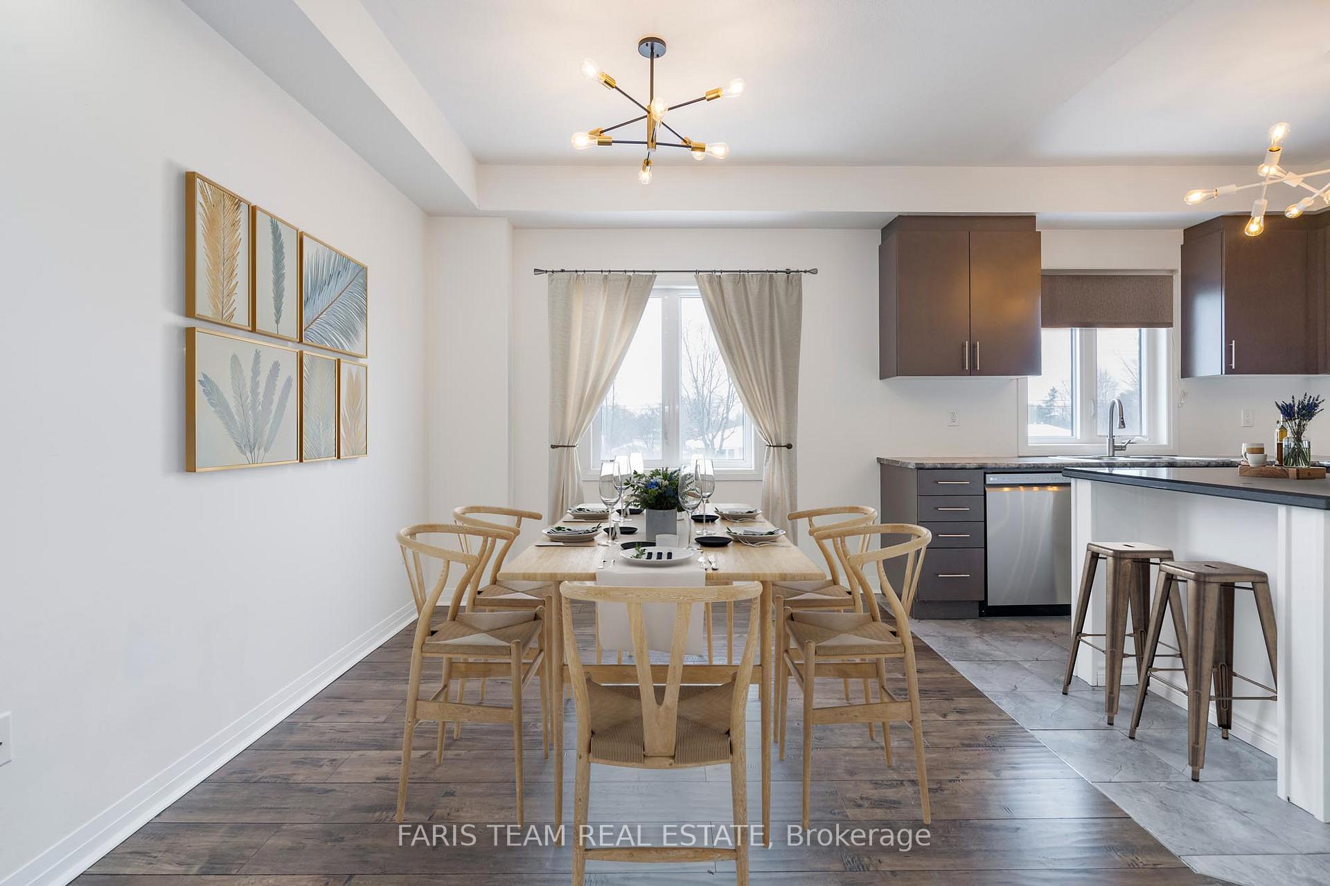 Photo 4 of 23 Bedford Estates Crescent, Barrie, Bayshore — HOMEH