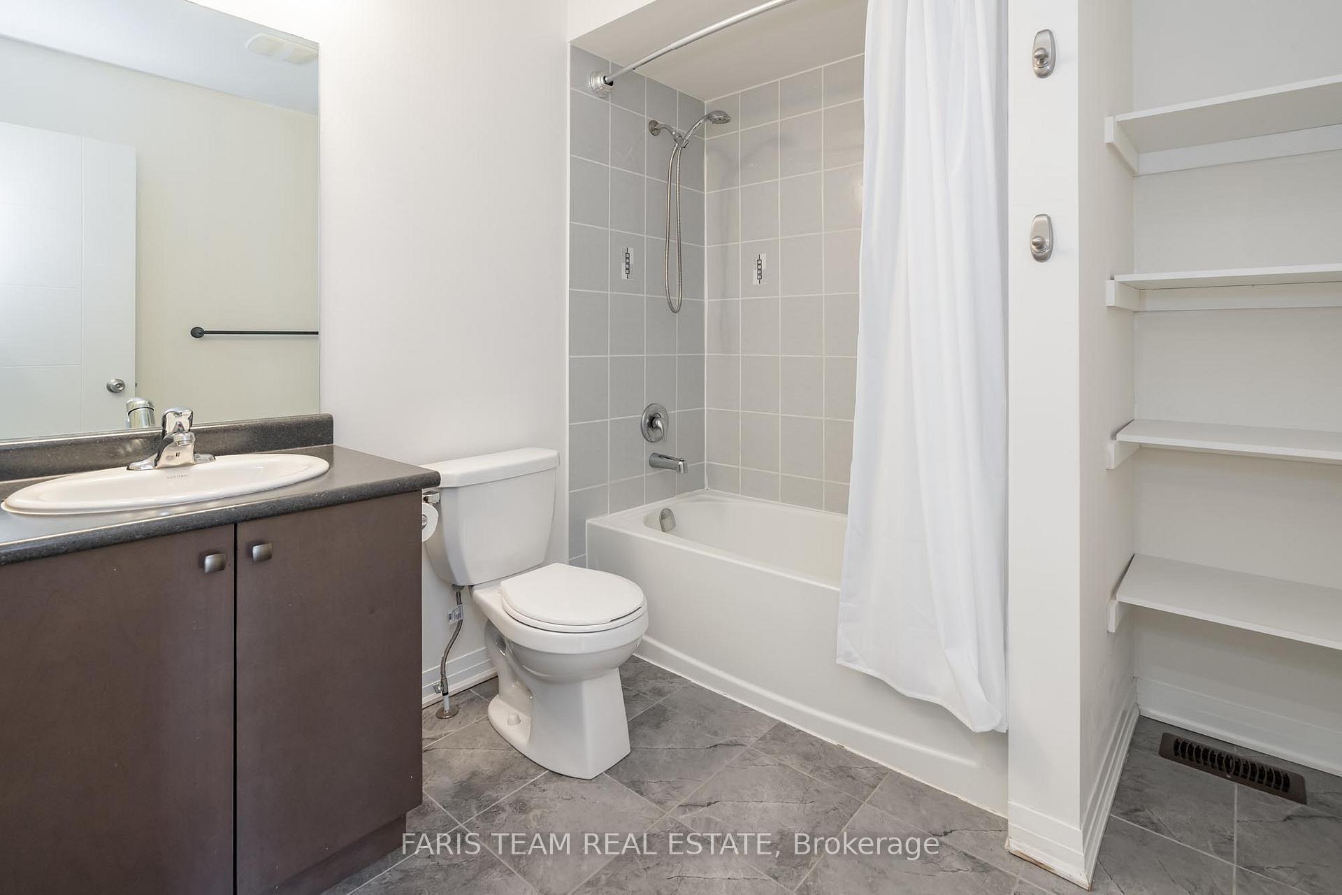 Photo 10 of 23 Bedford Estates Crescent, Barrie, Bayshore — HOMEH