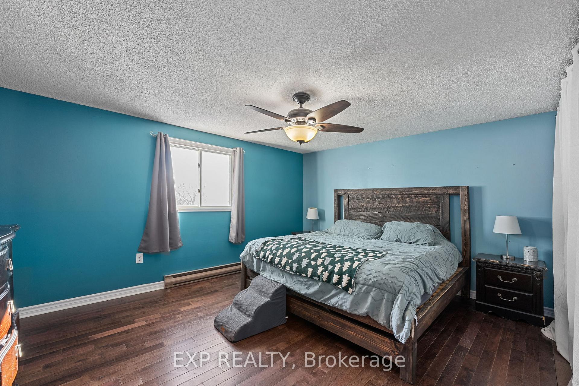 Photo 13 of 191 Letitia Street, Barrie, Letitia Heights — HOMEH