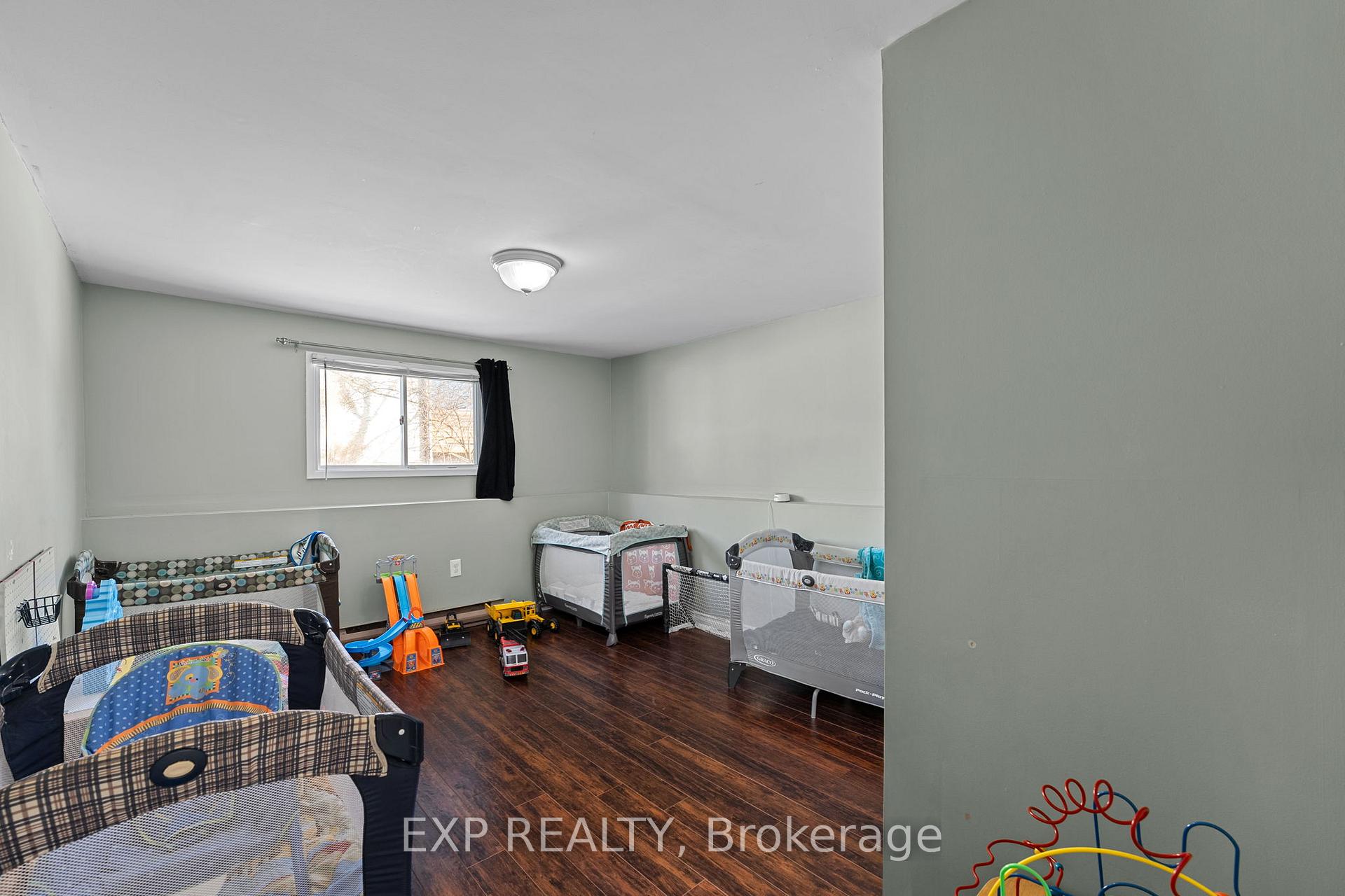 Photo 22 of 191 Letitia Street, Barrie, Letitia Heights — HOMEH