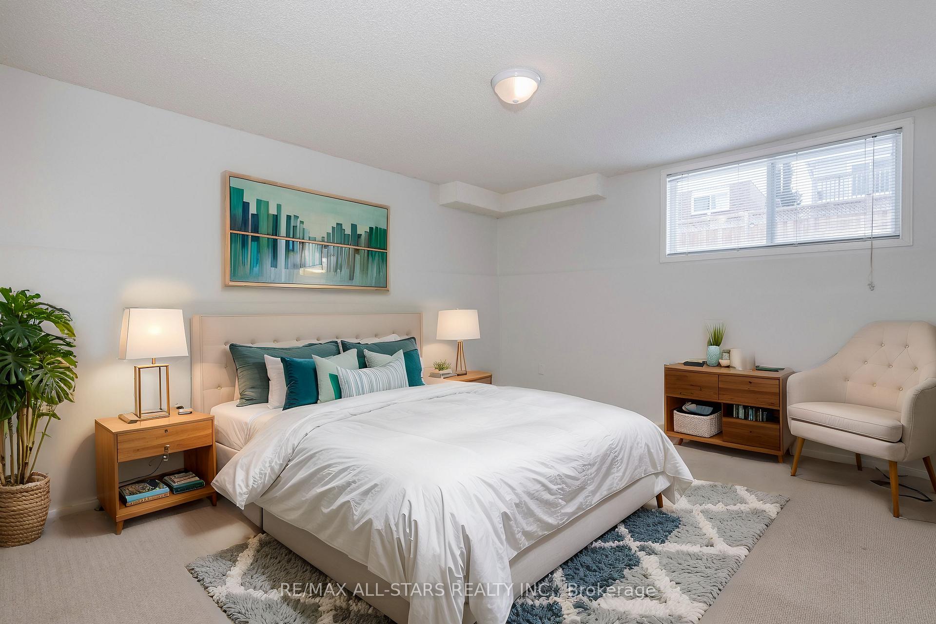 Photo 20 of 61 Leggott Avenue, Barrie, Painswick North — HOMEH