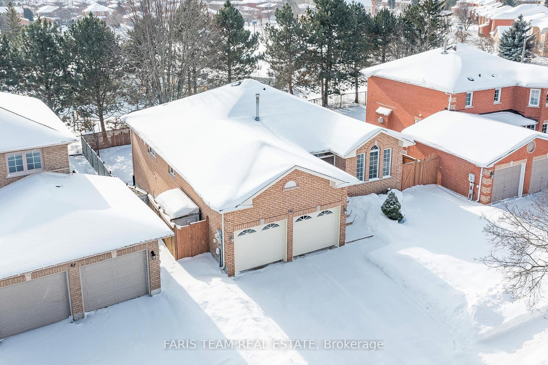 Photo 1 of 69 Finlay Road, Barrie, West Bayfield — HOMEH