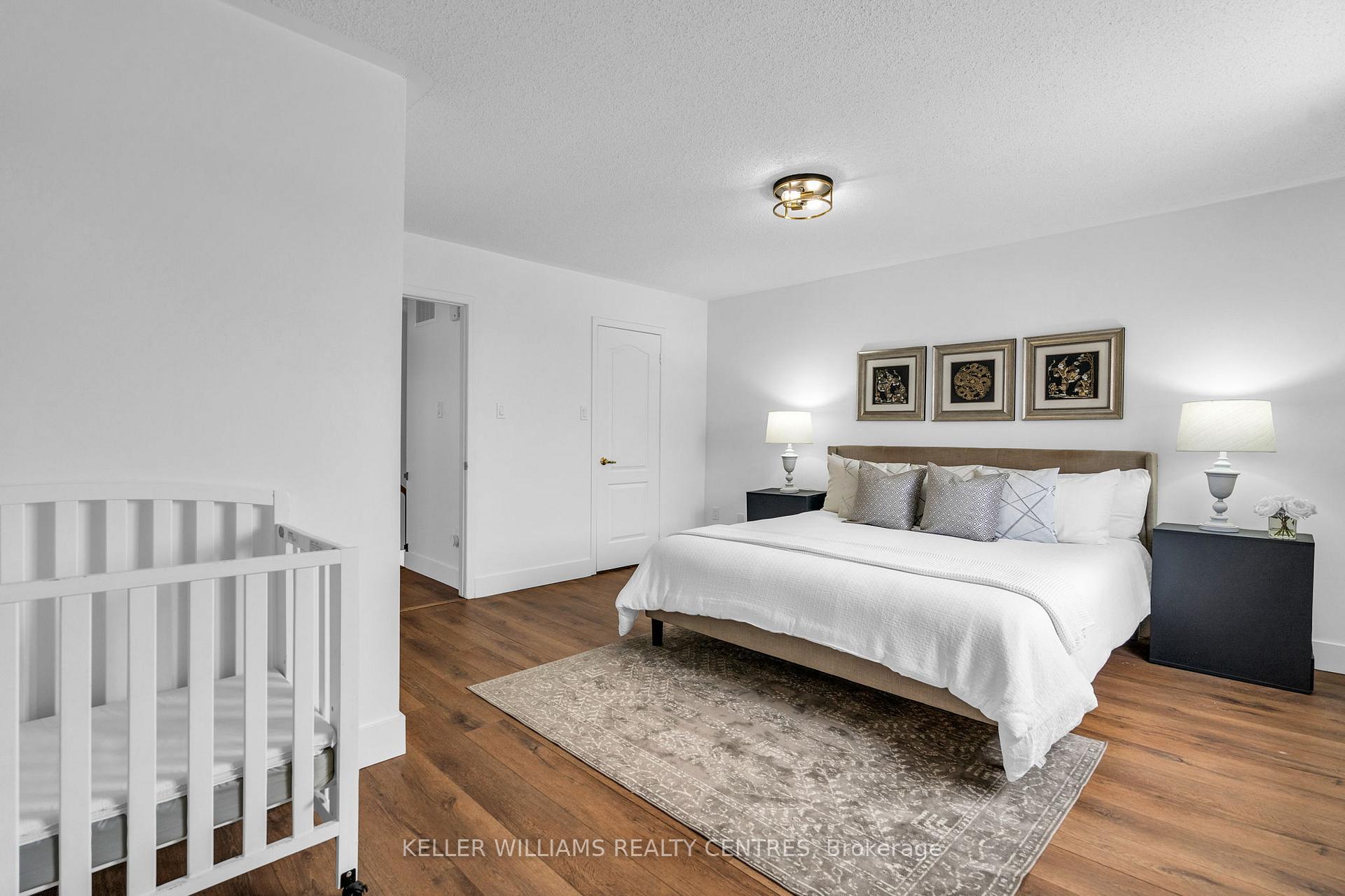 Photo 23 of 16 Succession Crescent, Barrie, Innis-Shore — HOMEH