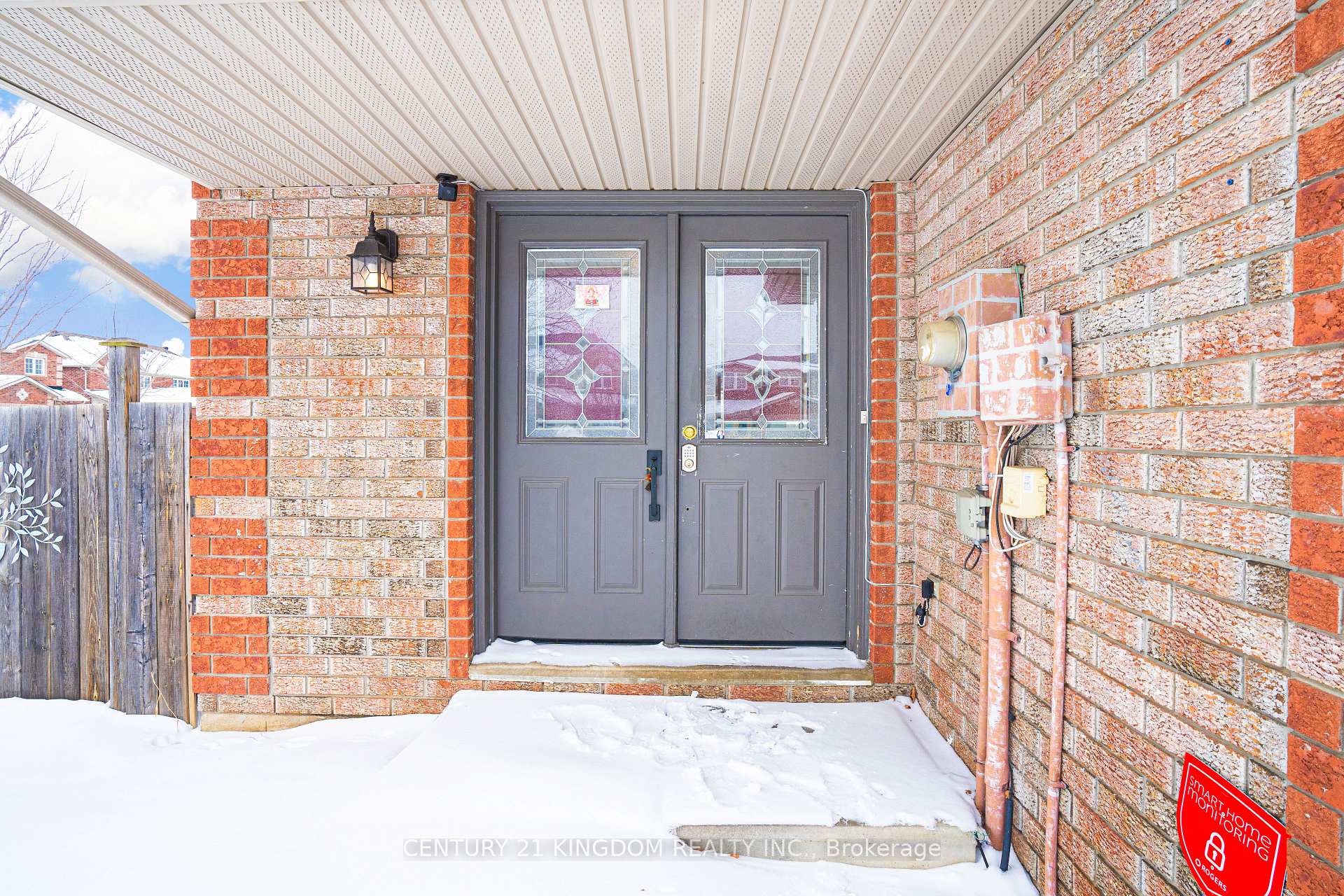 Photo 3 of 16 Epsom Road, Barrie, Georgian Drive — HOMEH