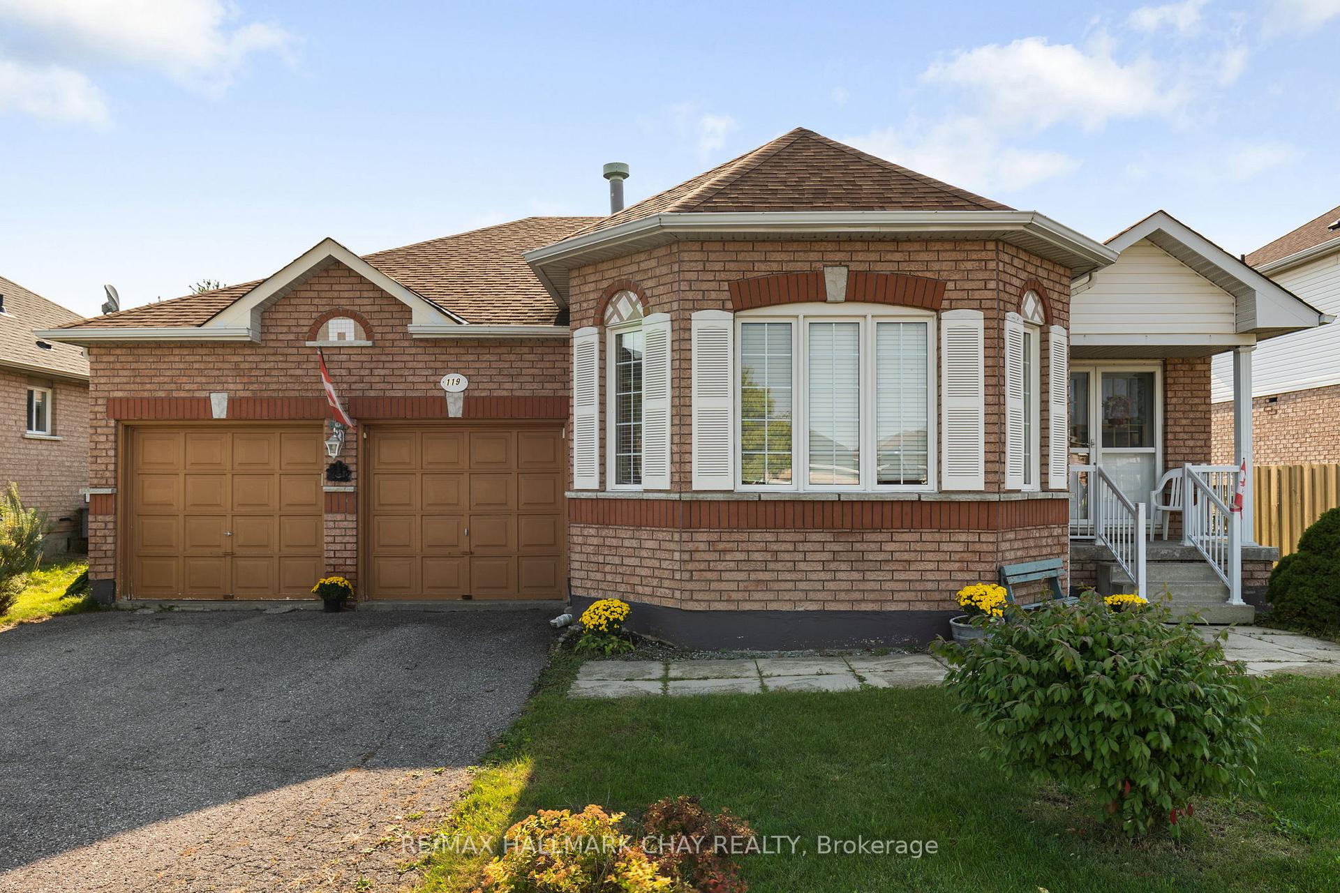 Photo 1 of 119 Livingstone Street E, Barrie, East Bayfield — HOMEH