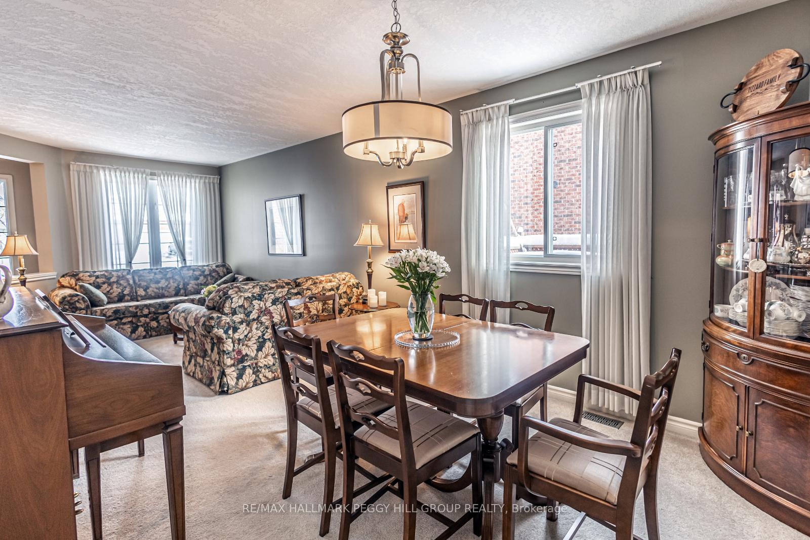 Photo 6 of 57 Summerset Drive, Barrie, Ardagh — HOMEH