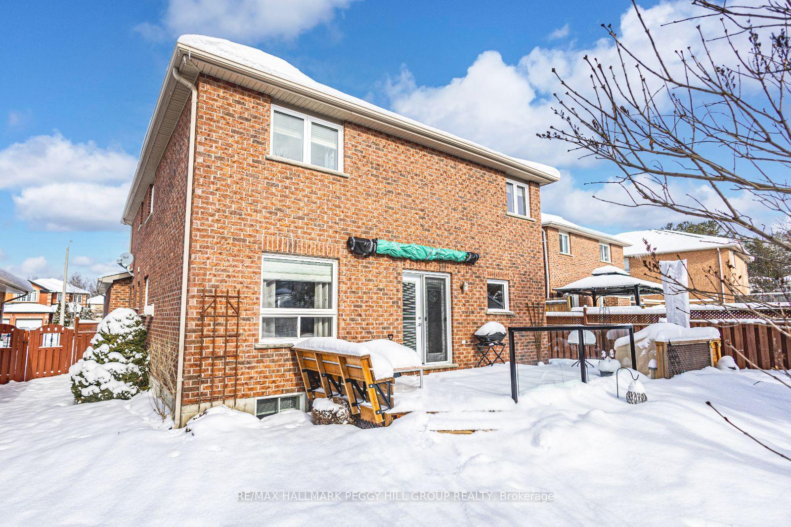 Photo 23 of 57 Summerset Drive, Barrie, Ardagh — HOMEH