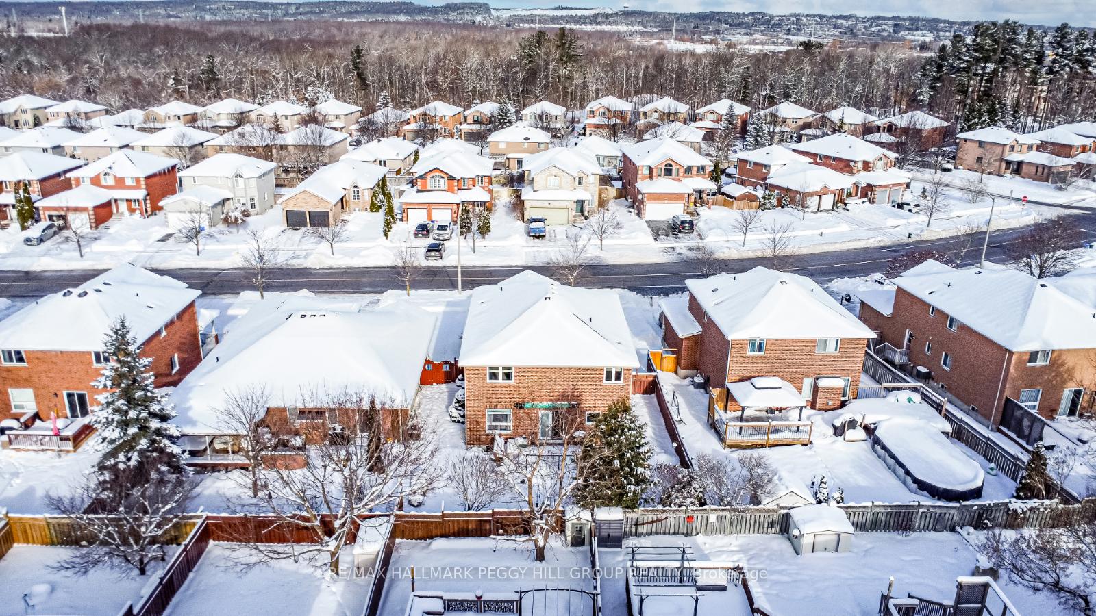 Photo 25 of 57 Summerset Drive, Barrie, Ardagh — HOMEH