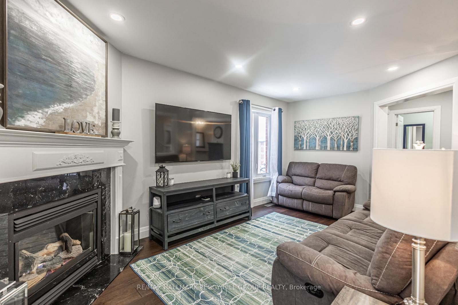 Photo 9 of 23 Grace Crescent, Barrie, Painswick South — HOMEH